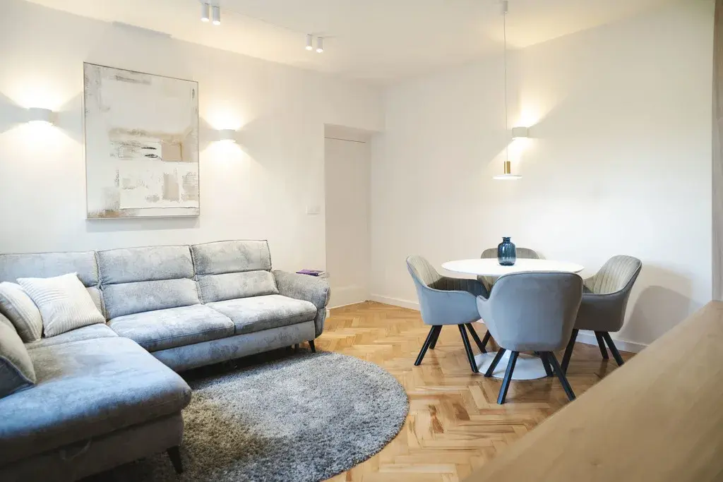 2 pokoje | 55m2 | wysoki standard | Al.Słowackiego – zdjęcie 1 - 2 pokoje | 55m2 | wysoki standard | Al.Słowackiego (zdjęcie 1 z 5)