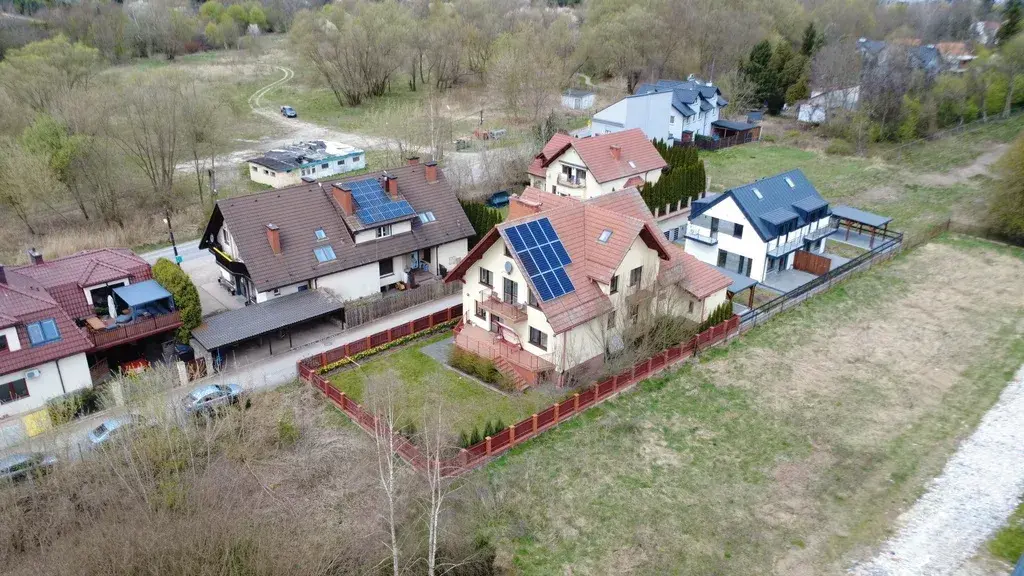 Dom 417 m2 | 12 pokoi | dla rodziny lub inwestycje – zdjęcie 1 - Dom 417 m2 | 12 pokoi | dla rodziny lub inwestycje (zdjęcie 1 z 5)