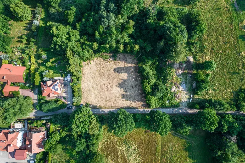 Niemal 12 arowa działka budowlana - Konary! – zdjęcie 1 - Niemal 12 arowa działka budowlana - Konary! (zdjęcie 1 z 5)