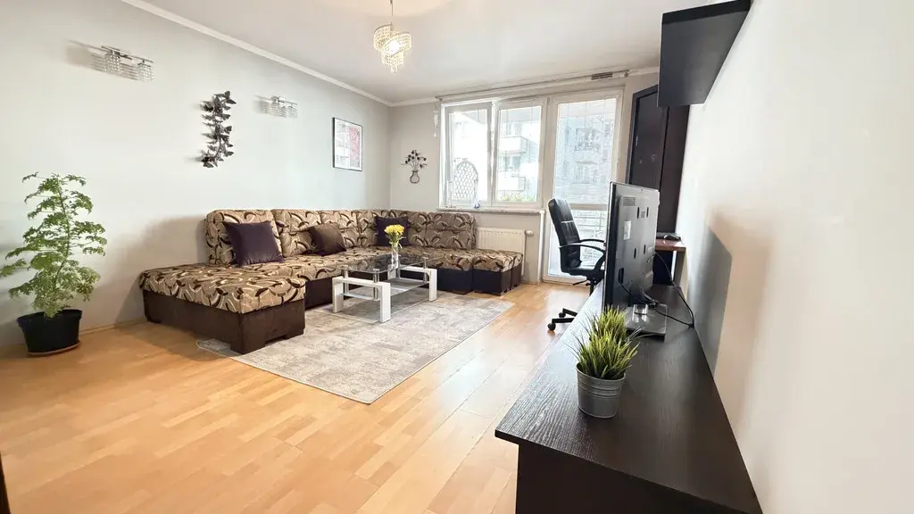 PRZESTRONNE 3 POKOJE 62 m² | W PEŁNI WYPOSAŻONE | OKULICKIEGO – zdjęcie 1 - PRZESTRONNE 3 POKOJE 62 m² | W PEŁNI WYPOSAŻONE | OKULICKIEGO (zdjęcie 1 z 5)