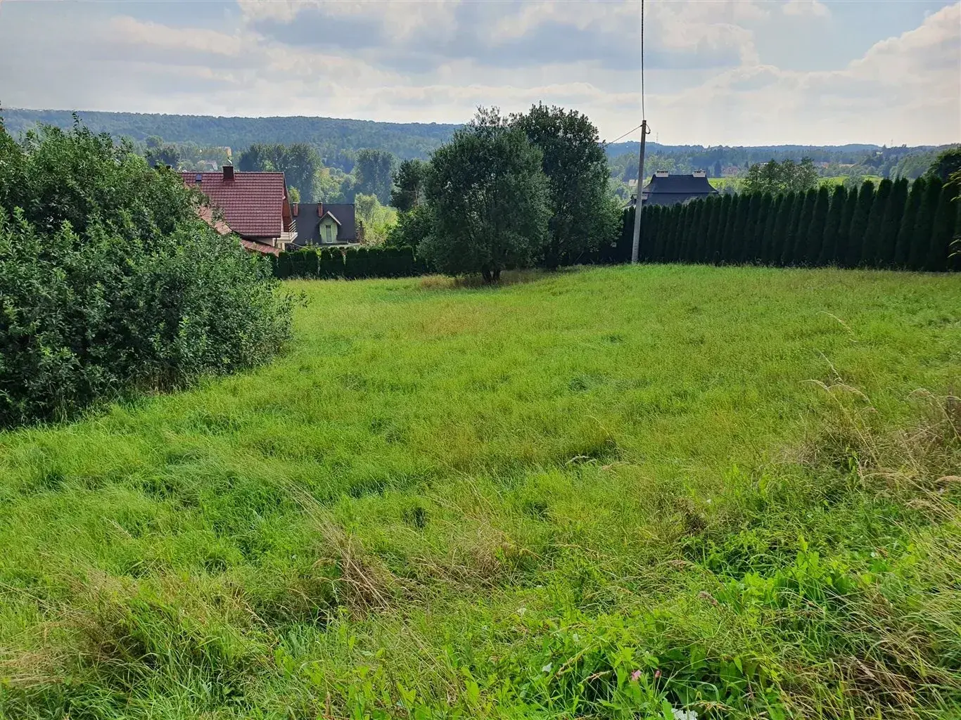 Piękna działka budowlana w Koźmicach Małych – zdjęcie 1 - Piękna działka budowlana w Koźmicach Małych (zdjęcie 1 z 3)